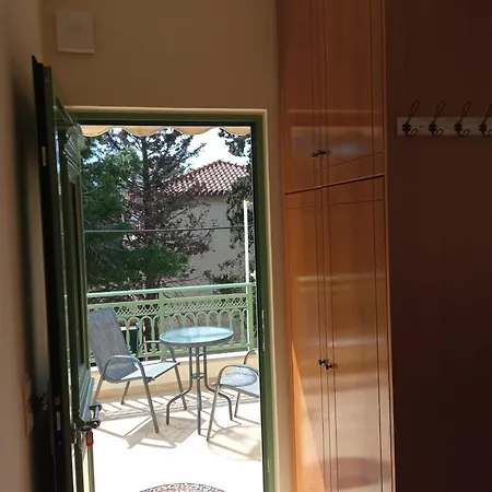 아파트 Glaros